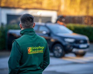 Grauflächenpflege und Unkrautbeseitigung